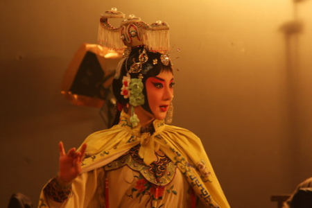 三亿体育手机版