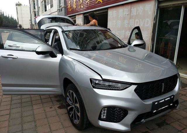 奥林小学与社区、金牛区图书馆三方联动为社区居民送福|三亿体育官网(图2) 三亿体育